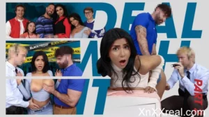 PervzSingles – Roxie Sinner – Deal With It, Part 2 – Card Declined? Try Pussy Pay!