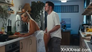 [Freeze] Shalina Devine – Stepmom